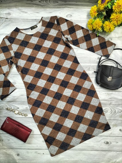 Сукня жіноча