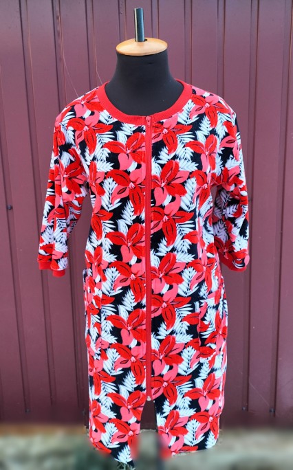 Велюровий жіночий халат