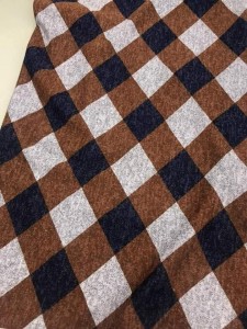 Ангора софт клітинка коричнева