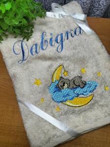 Банний рушник з іменною вишивкою 